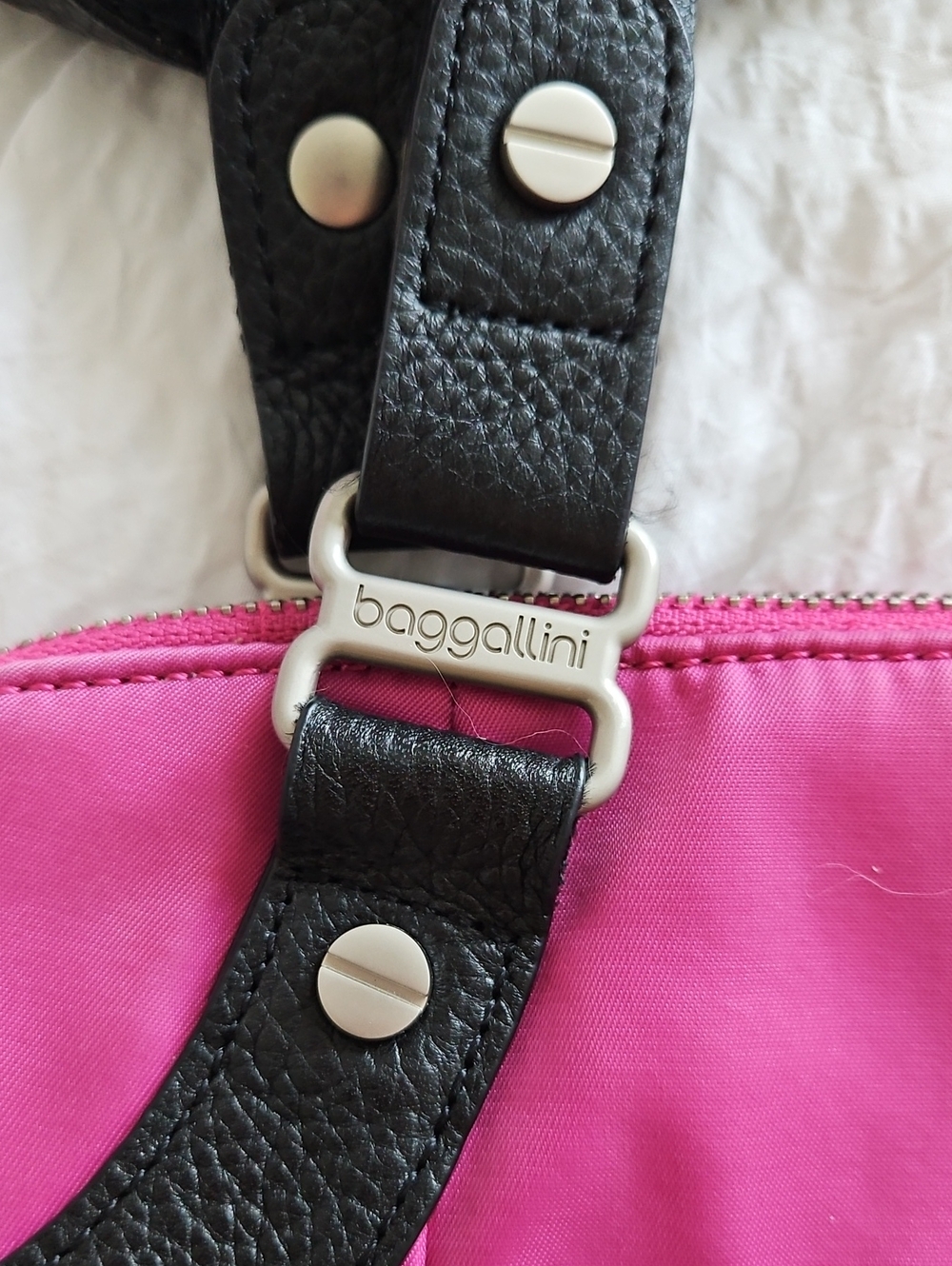 Baggalini Purse - Picture 3 of 6
